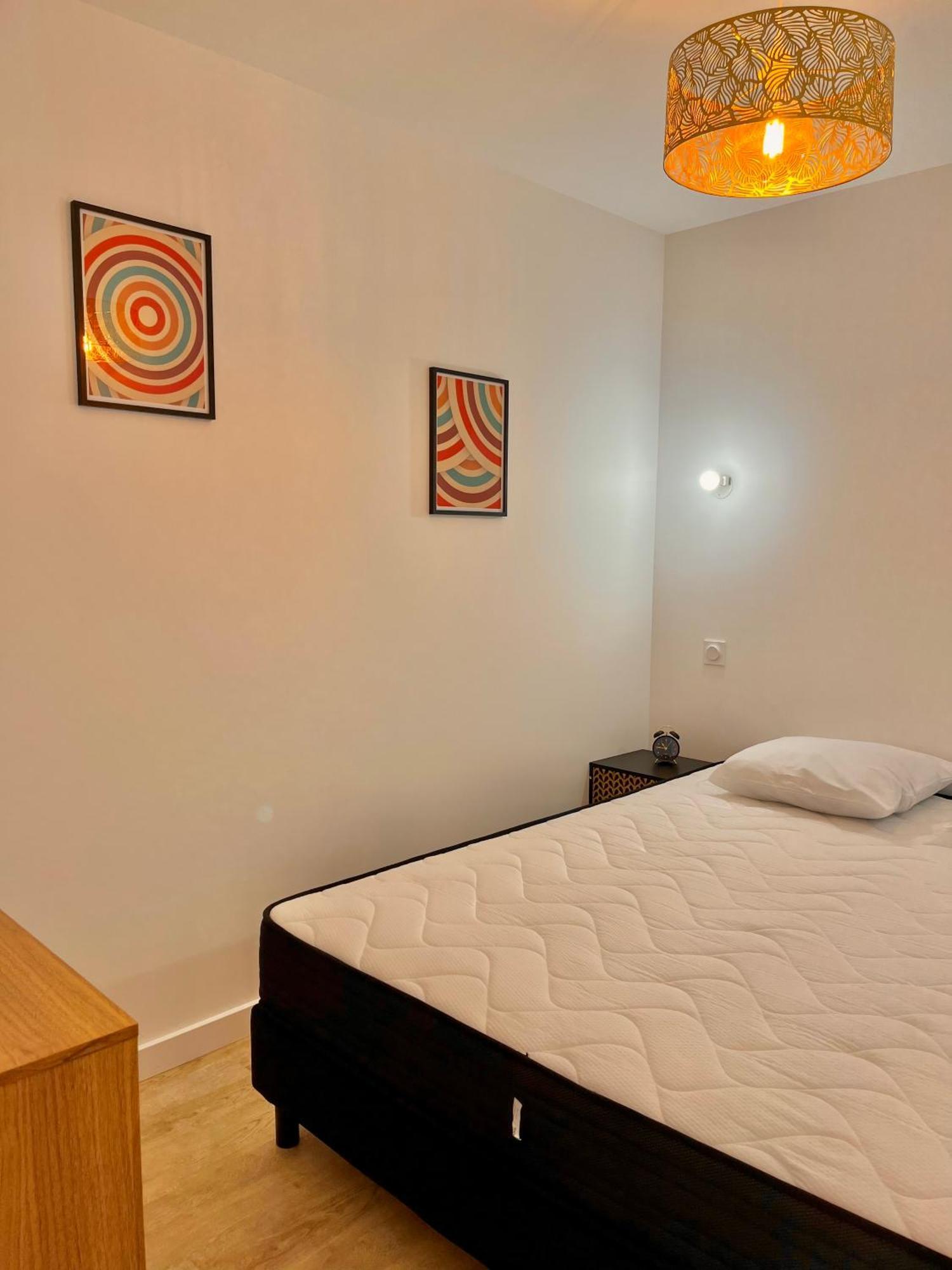 T2 1Er Le Victor Hugo Apartman Cancale Kültér fotó